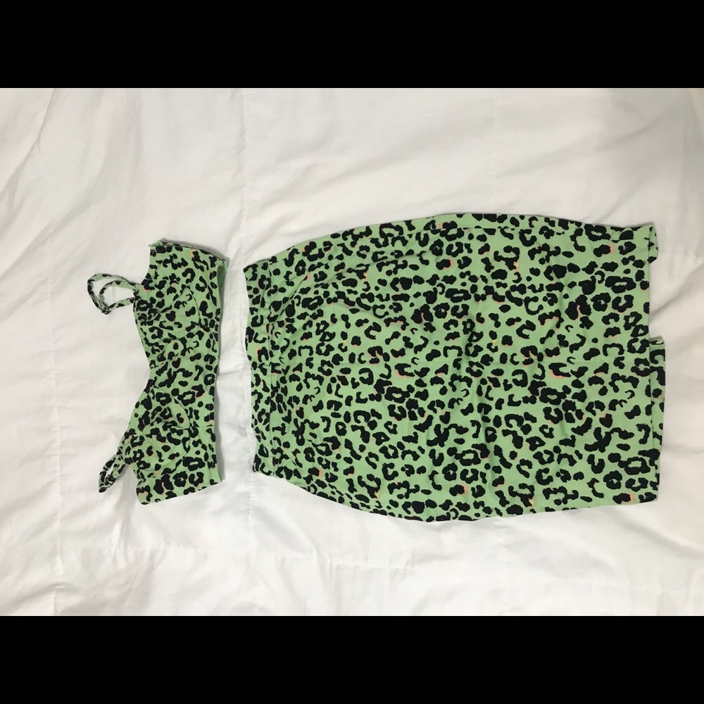 Two piece cheetah set